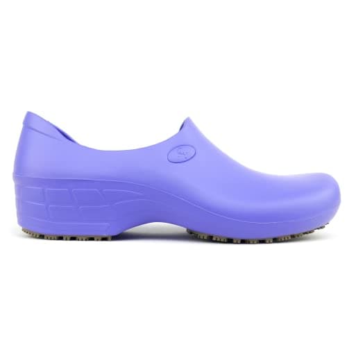 Sticky Waterproof Non-Slip Clogs for Women Chefs and Nurses