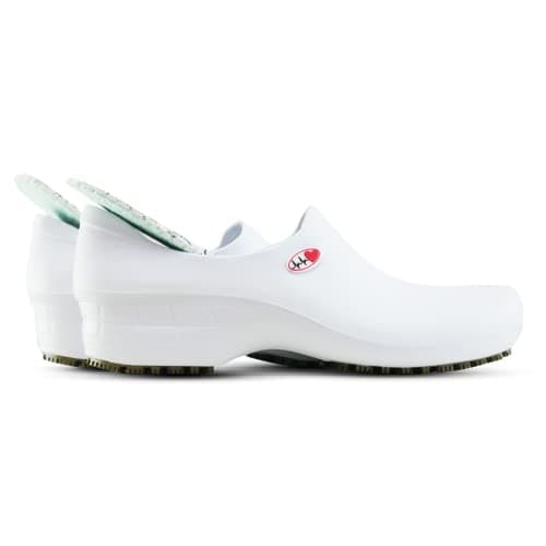 Sticky Nursing Clogs for Women - Waterproof & Non-Slip Kitchen Work Shoes