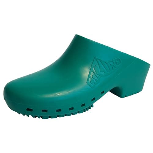 CALZURO Classic Unisex Nursing Clogs - Non-Slip Kitchen Shoes - Autoclavable Rubber Design