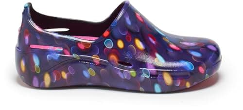 Oil- and Slip-Resistant Anywear Streak Nurse Shoes for Women and Men