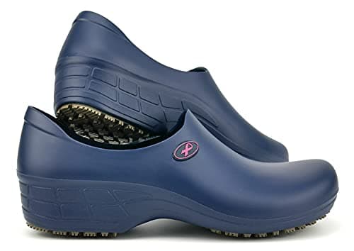 Sticky Nursing Shoes for Women - Waterproof & Non-Slip Kitchen Clogs