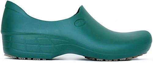Sticky Waterproof Non-Slip Clogs for Women Chefs and Nurses