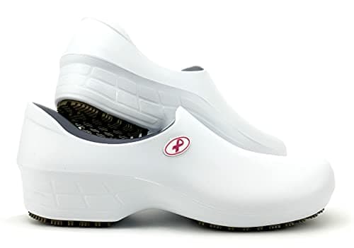 Sticky Nursing Shoes for Women - Waterproof & Non-Slip Kitchen Clogs