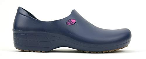 Sticky Nursing Shoes for Women - Waterproof & Non-Slip Kitchen Clogs