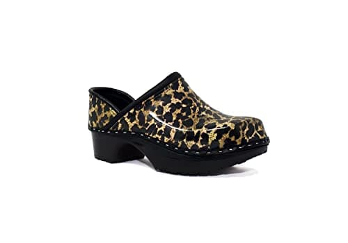 Women's Nursing Clogs