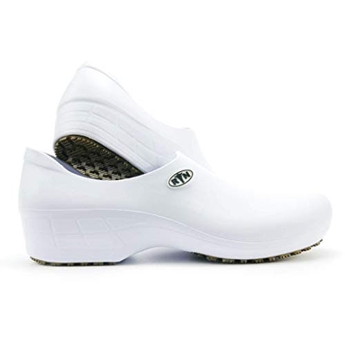 Sticky Nursing Shoes for Women - Waterproof & Non-Slip Kitchen Clogs