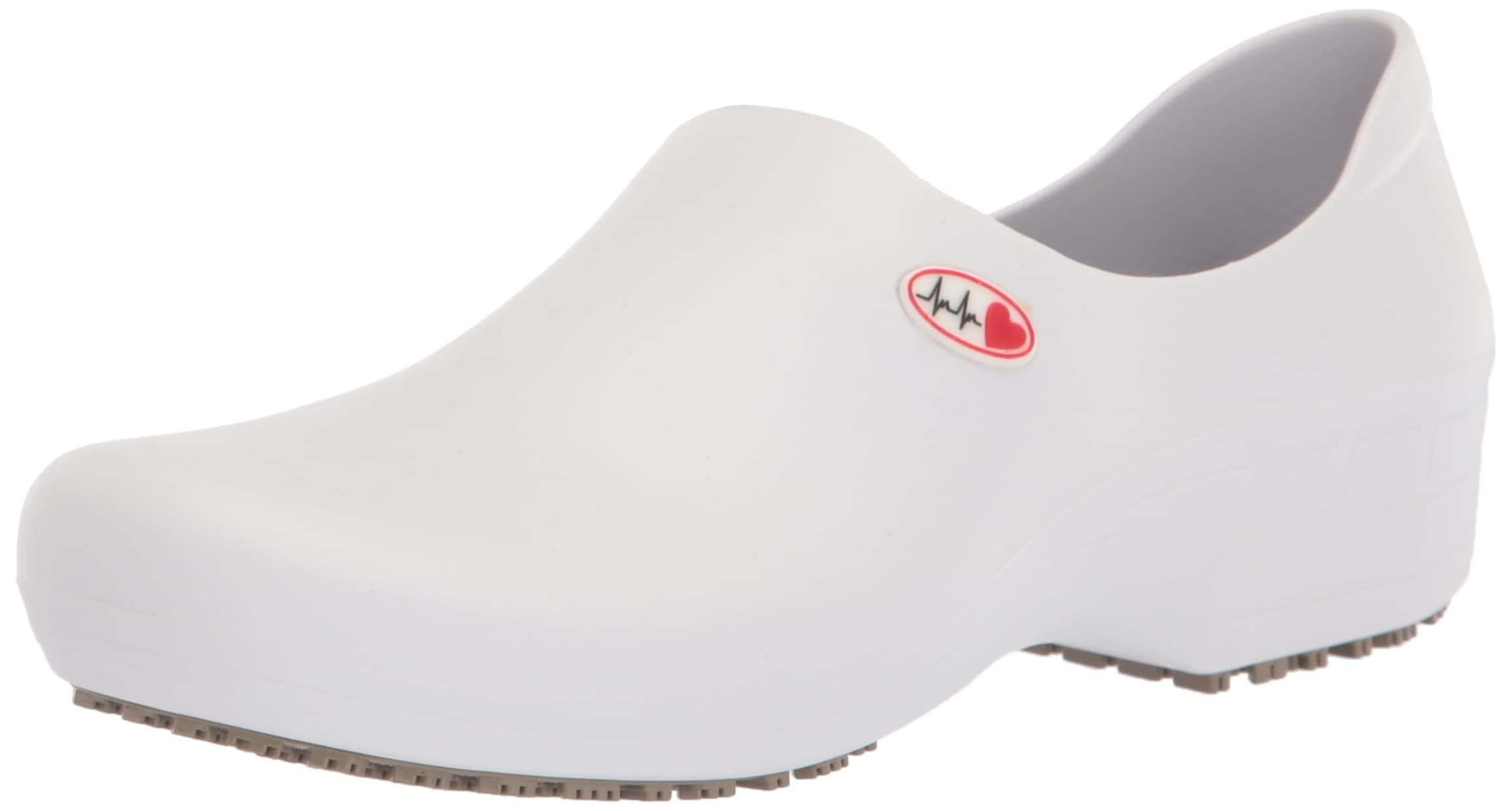 Sticky Nursing Clogs for Women - Waterproof & Non-Slip Kitchen Work Shoes
