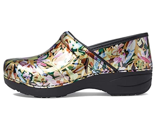 Dansko XP 2.0 Women's Lightweight Slip-Resistant Clogs for Professionals