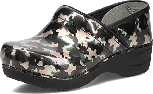 Dansko XP 2.0 Women's Lightweight Slip-Resistant Clogs for Professionals