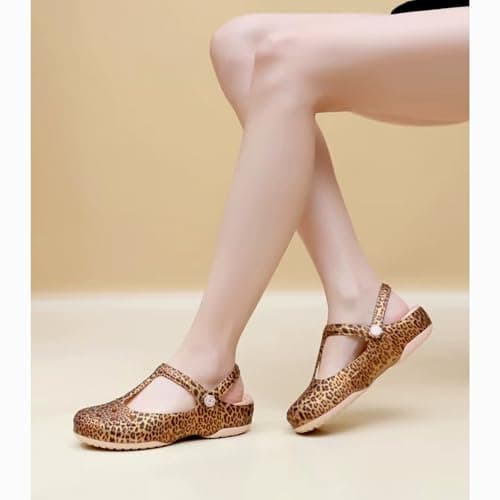 KELMALL Women's Classic Slip-On Platform Garden Mules & Clogs Non-Slip Comfort Lightweight