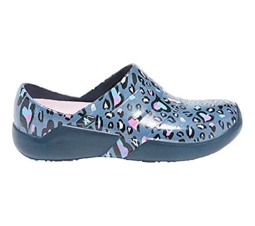 Easy Slip-On Garden and Chef Shoes for Men and Women: Anywear Journey