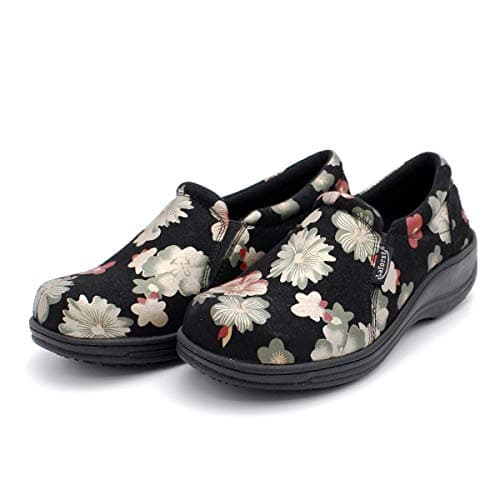Laforst Women's Rachel Nonslip Nurse Waitress Clog + Free Socks