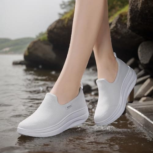 Roltte Women's Slip-On Nurse Shoes, Slip Resistant & Comfortable for Work