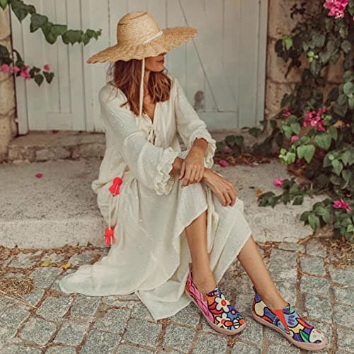 UIN Women's Floral Casual Slip-On Shoes Lightweight & Comfortable