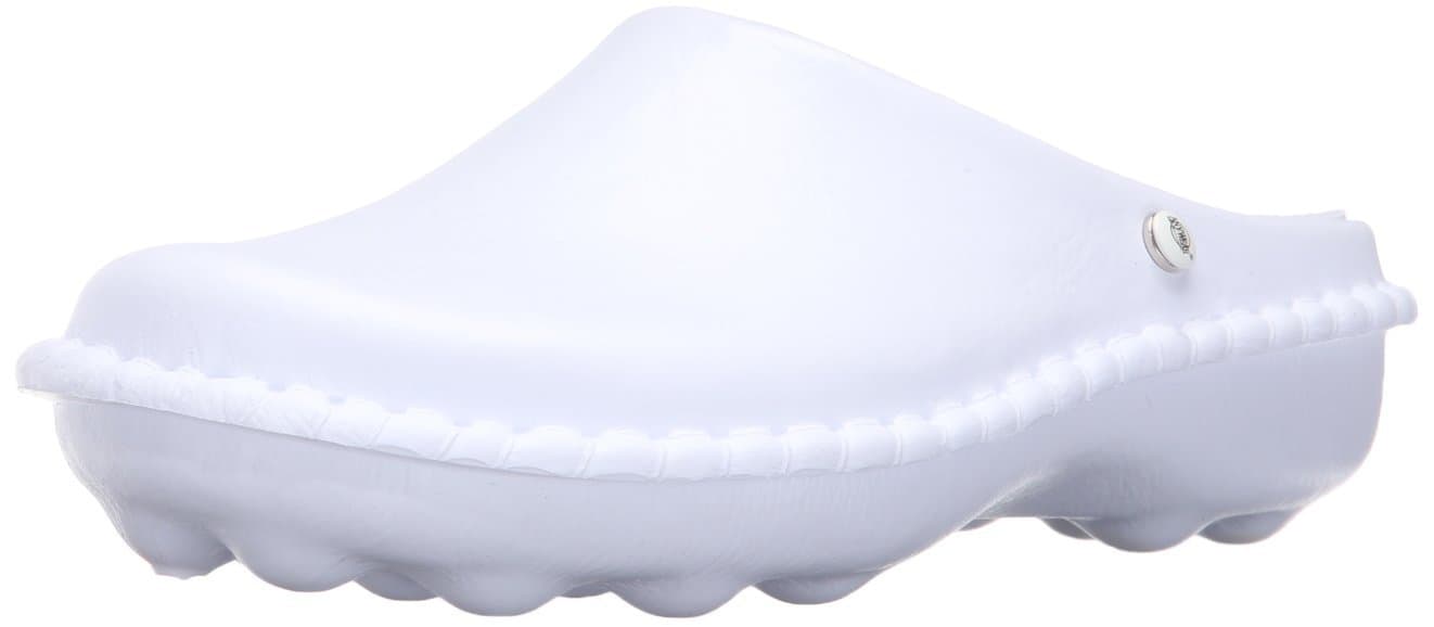 Anywear Women's Healthcare and Food Service Shoe